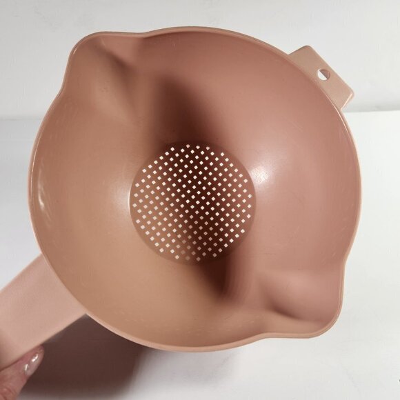 Tupperware Strainer Colander Large Pink Vintage 2 Quart Long Handle Rare… - Picture 3 of 10
